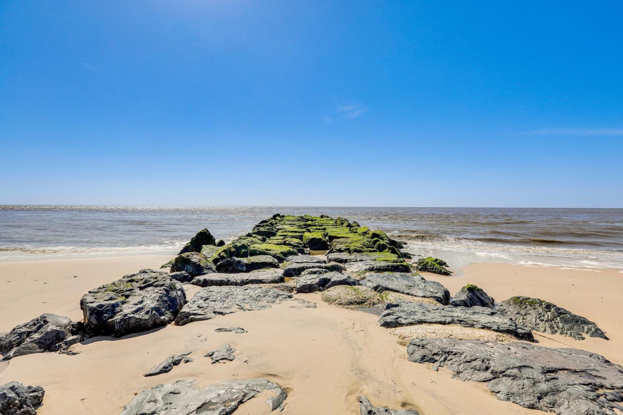 Coastal Cape May Getaway - Steps To Beach! Exteriör bild